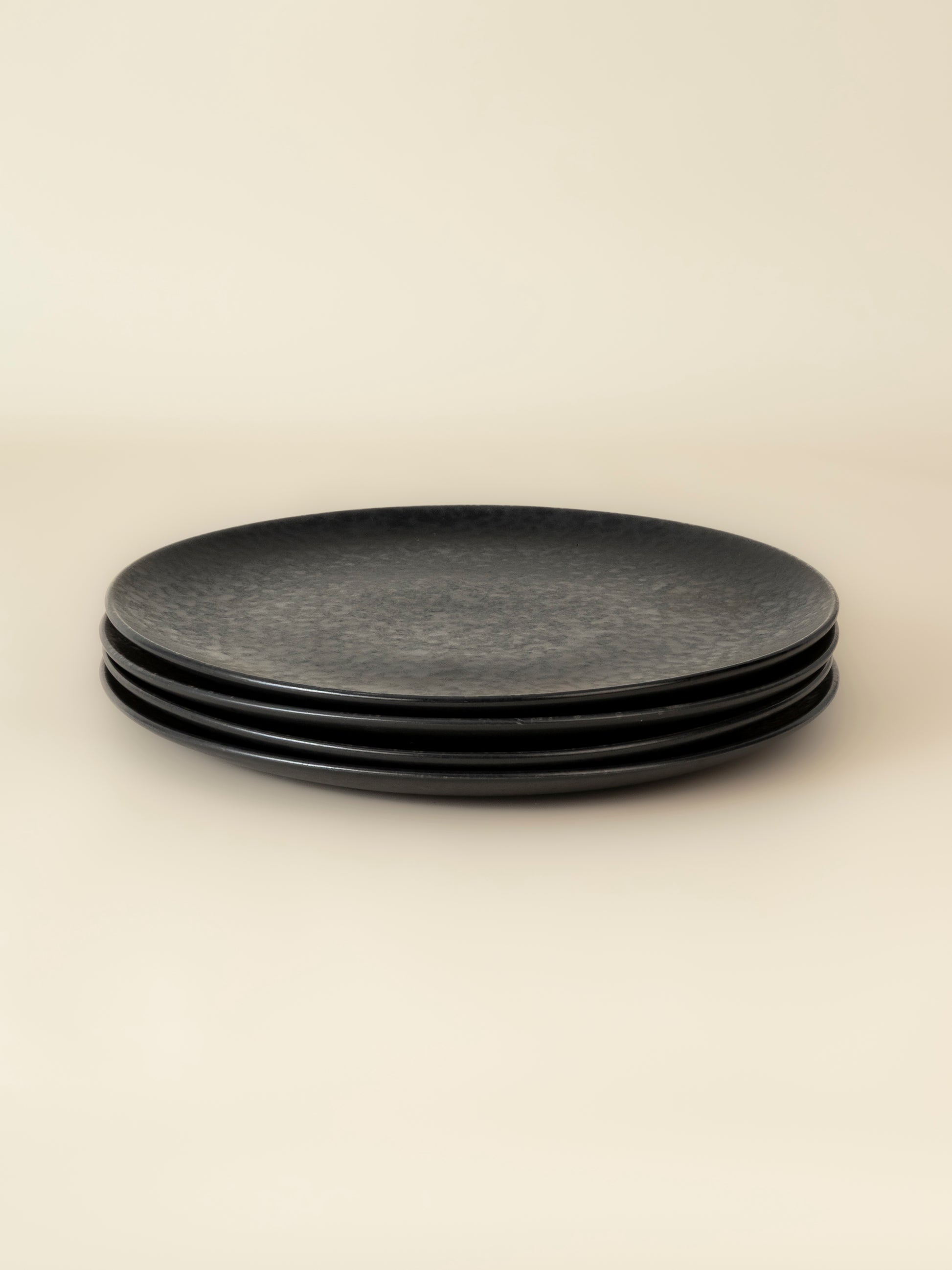 Grande assiette Éclipse - Noir profond