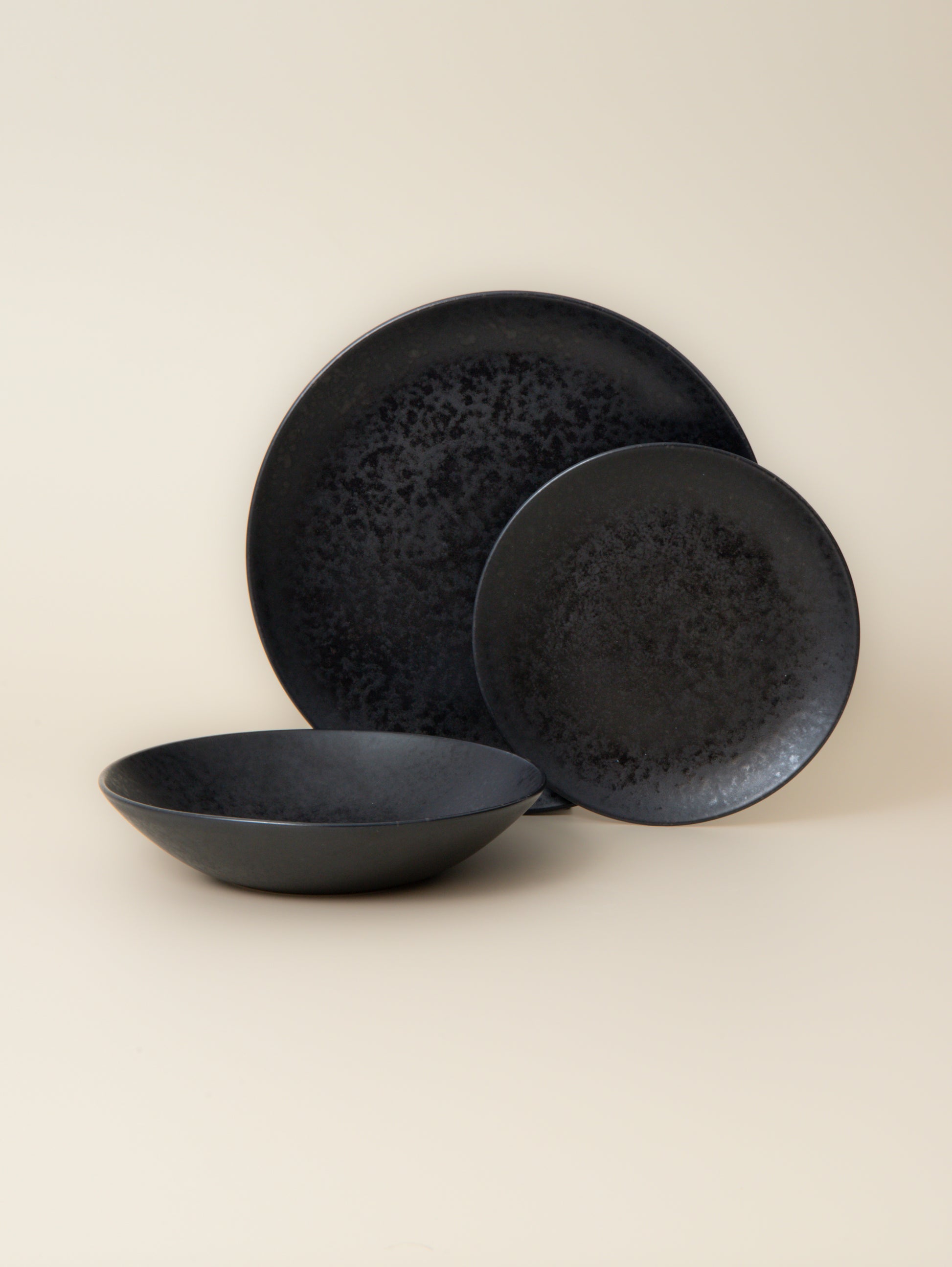 Assiette creuse Éclipse - Noir profond